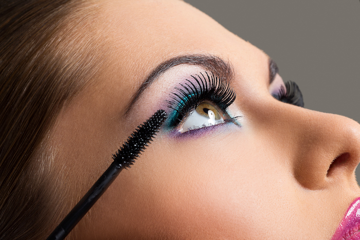 How To Grow Long Eyelashes In 30 Days 10 Quick Ways 