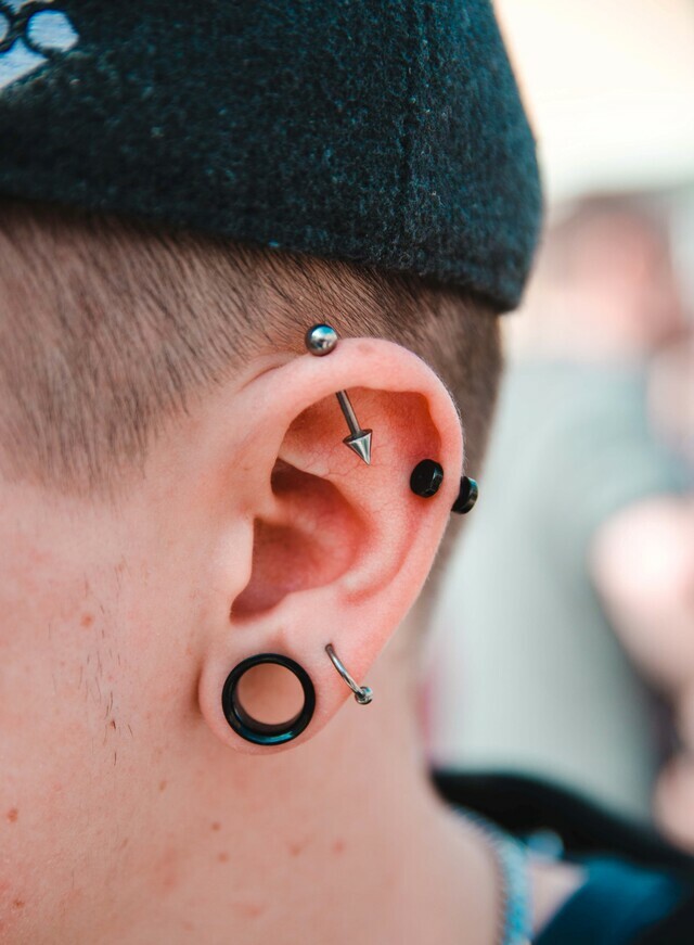 what-does-an-industrial-piercing-say-about-you